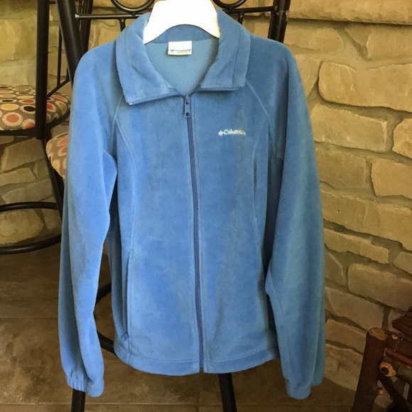 Columbia Tops - Beautiful blue Columbia fleece